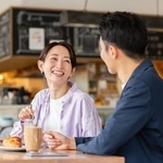 年の差によって夫婦の幸福度に違いはある？　※画像はイメージです（SkyLine/stock.adobe.com）