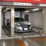 立駐も安心のファミリーカーは？　※画像はイメージです（Peak River/stock.adobe.com）