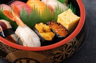 アメリカのロサンゼルスで見つけた寿司店…店名に衝撃！？※画像はイメージです（F.masayuki/stock.adobe.com）