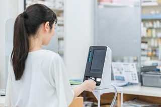 マイナ保険証、本当に便利になった？　※画像はイメージです（buritora/stock.adobe.com）