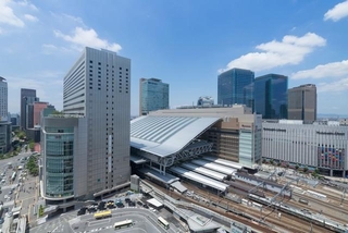 JR大阪駅(Paylessimages/stock.adobe.com)