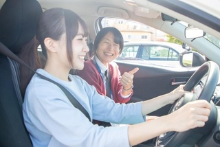 三重県伊勢市のほめちぎる教習所が話題に