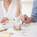 注文住宅購入者の平均世帯年収と家の予算はいくら？　※画像はイメージです（kazoka303030/stock.adobe.com）