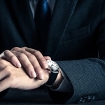 働き世代の男性が実際に購入している腕時計ブランド ※画像はイメージです（beeboys/stock.adobe.com）