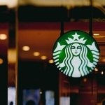 「スタバ」約20年前のメニュー表を見たら……ドリンクの価格に驚愕　　「なっつかし～！！！」「ものすごくお手頃価格」