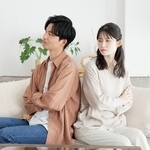 同棲中のパートナーと生活習慣が違っていたと感じた項目は？　※画像はイメージです（mapo/stock.adobe.com）