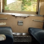 「まさか新宿に売られているとは…令和ぞ…」容器は110円、中身は270円「新幹線で飲んだ」「めちゃくちゃエモい」