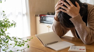 「私ばっかり頑張っている！」が口癖…　※イメージ画像です。（aomas/stock.adobe.com/）