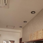 停電により明かりが落ちた店内。営業は断念せざるを得なかった／手打ち陰日向さん（@teutikagehinata）提供