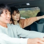 20歳の約半数が「車は移動手段の道具」と回答※画像はイメージです（buritora/stock.adobe.com/）