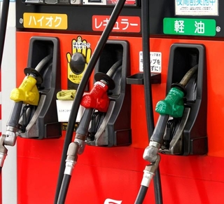 ガソリンスタンドで火災を防ぐために注意するべきポイントとは　※画像はイメージです（まー1234567890/photoAC）