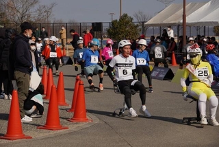 熊本市南関町で開催された「いす-１ＧＰ」