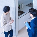 一人暮らしの賃貸物件で妥協してもいいと思うポイントは？　※画像はイメージです（maroke/stock.adobe.com）