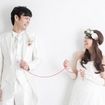 20代の半数以上が年収800万円以上なら結婚を考えられると思っている※画像はイメージです（buritora/stock.adobe.com/）