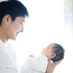 パパの育休に対する満足度は？　※画像はイメージです（kapinon/stock.adobe.com）