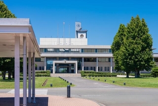 防衛大学校（yu_photo/stock.adobe.com)