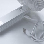 笑ってしまうくらい「デカすぎる」ハンディファン爆誕　直径16.5cmは従来品の「2倍超」サイズ！　風量約3倍で“ゴリラでも涼しい”！？