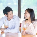 令和の大学生の恋愛・結婚観を調査　※画像はイメージです（Paylessimages/stock.adobe.com）