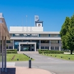 防衛大学校（yu_photo/stock.adobe.com)