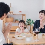 子どもの食事マナー「周りに不快感を与えないため必要」9割超の一方で…「子どもを叱りたくない」の声も