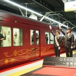 午前9時0分「GRAN 天空1号」はなんば駅を後にした