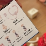 ダイソーで買ったお医者さんセットに「歯ぎしり器」……だと？　何に使うの？親子で困惑→歯科医師のコメントで判明した“意外な用途”