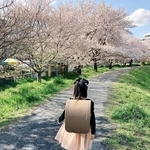 入学前に娘が選んだランドセルはくすみカラー　「高学年になったら後悔するよ」「親の好みの押し付け」と心ない言葉　小4の今もカフェラテのような色合いが大好き！