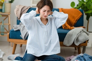 半数近くが「家の中が片付いていない」　※画像はイメージです（aijiro/stock.adobe.com）