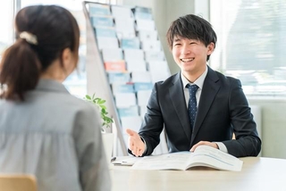 「できる営業」と「できない営業」には、どのような決定的な違いがある？　※画像はイメージです（buritora/stock.adobe.com）