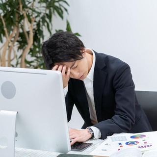 いくら残業しても年俸制では残業代がゼロ？　※画像はイメージです（polkadot/stock.adobe.com）