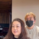 「自分に似合う前髪なんてない」と諦めていた女性、フランスから銀座へ　顔まわり華やかレイヤーで大変身　「素敵すぎる！」「別人級ですね」