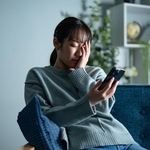 どんなに貧しくて家賃、食費削ってでも「絶対に手放さない！」→持っていないと、行政でのトラブルも……