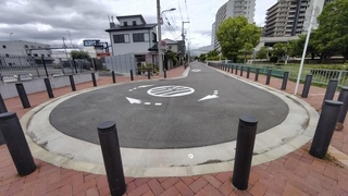 元の道へスムーズに戻れるクルドサック（堺市北区北花田町3丁）