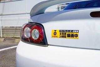 車にステッカーは貼っていい？　※画像はイメージです（photoAC）