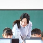 「ノートを取る力が低下するのでは」小5娘がタブレット授業に危機感　教科書も使わず先生配信の「まとめ」で進行…鋭すぎる分析に母びっくり