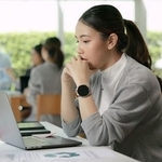 病気を伝えても「具体的な配慮なし」…難治性疾患を会社に伝えた人の約4割　全体の16％は誰にも伝えず働く