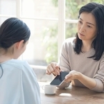 子どもが勝手にゲーム課金！これって返金できる？　※画像はイメージです（metamorworks/stock.adobe.com）