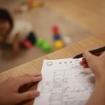 女性の半数以上が「共同親権を希望しない」と回答　※画像はイメージです（yamasan/stock.adobe.com）