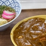 カレー・うどん・味噌汁で「390円」激安社食を共有するはずが…まさかの誤記「年収400円」にツッコミ殺到「残金10円で1年間サバイバル」