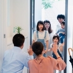 帰省は控えても感謝は届けたい…「お盆玉」って知ってる？「あげる派」の4割が金額アップ、相場はいくら？