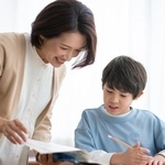 【塾の費用】保護者の9割超が「負担」と回答　それでも約6割が「適正」と答える理由とは？
