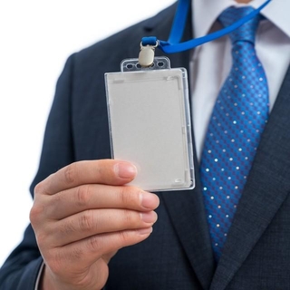 社員証　※画像はイメージです（JYPIX/stock.adobe.com）