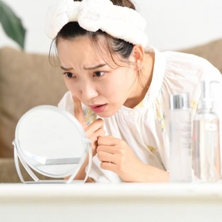 若いときにはなかったシミができた！　※画像はイメージです（こうまる/photoAC）