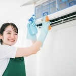 多くの人が、夏が終わった後のエアコンのメンテナンスに関心　※画像はイメージです（buritora/stock.adobe.com）