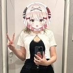 「ミュウツーみたい」と言われたという体型／べあもりゆるもさん提供＝画像をトリミングしています