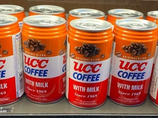 コーヒー牛乳　※画像はイメージです（oasisamuel/stock.adobe.com）