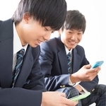 高校生に聞いた！「鈴木」という苗字で思い出す有名人ランキング　2位「鈴木福」さん、1位は？