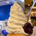 こちらが話題のソフトクリーム。その実体は…（なぐもさん提供）※画像はトリミングしています