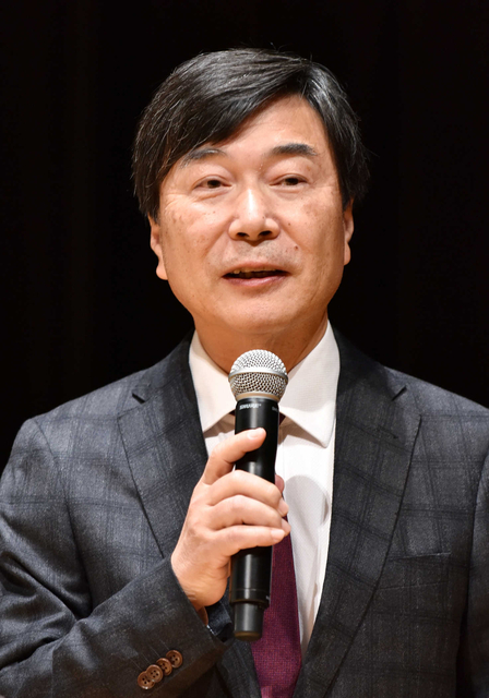 高田哲氏