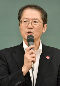 甲南大学長　長坂　悦敬氏